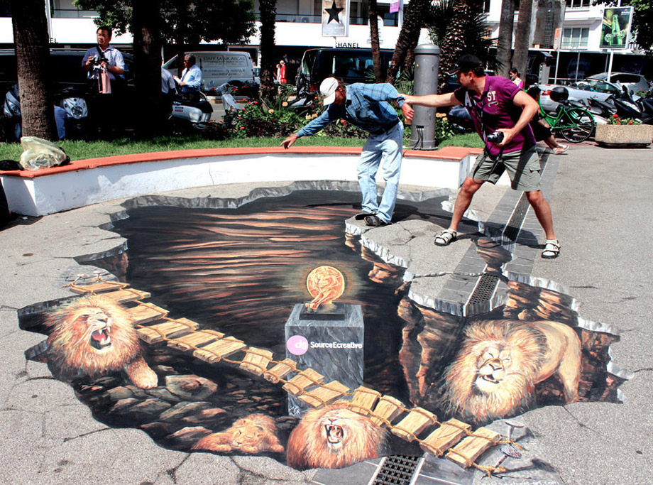 Pavement Art - Lions at the Cannes Festival