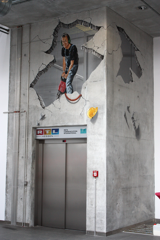 Anamorphic mural for Treuhas, Frankfurt