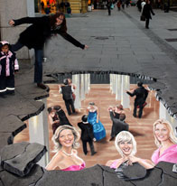 Street drawing illusion of Norwegian singers